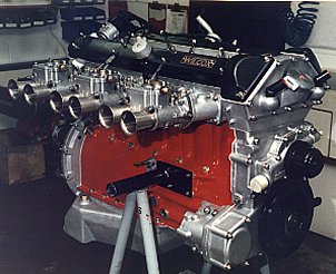 Aston Martin DB6 4.2L.