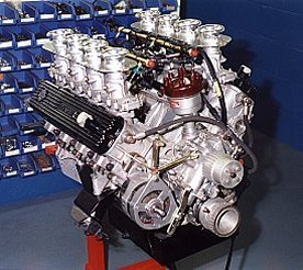 Proytotype 1969 Lotus / De tomaso formula1 engine (one of only two ever made).